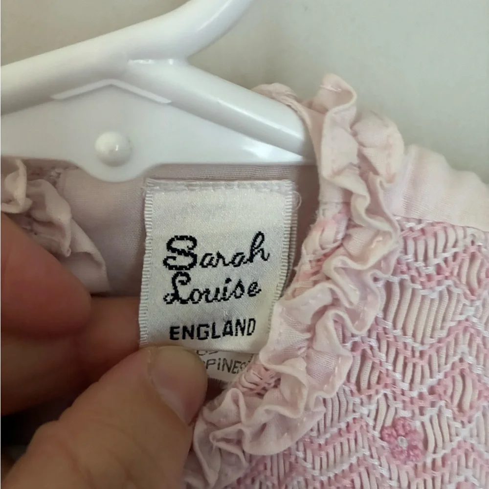 Sarah Louise Pink‎ Ruffle Bow Smocked Baby Dress Size 6 months